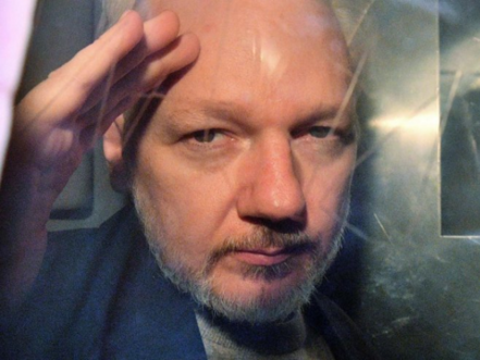 Assange 'could die' in British prison, say doctors